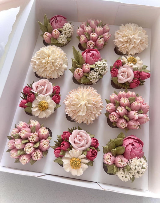 Floral cupcakes (12pcs)